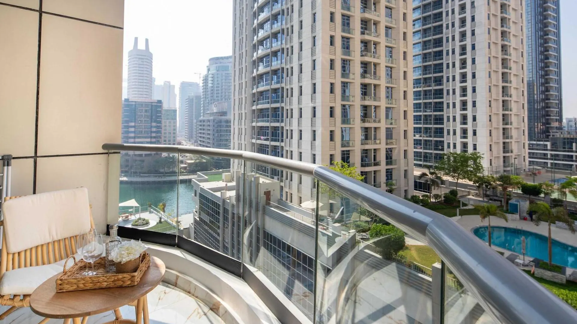 Frank Porter - The Point Tower Dubai United Arab Emirates