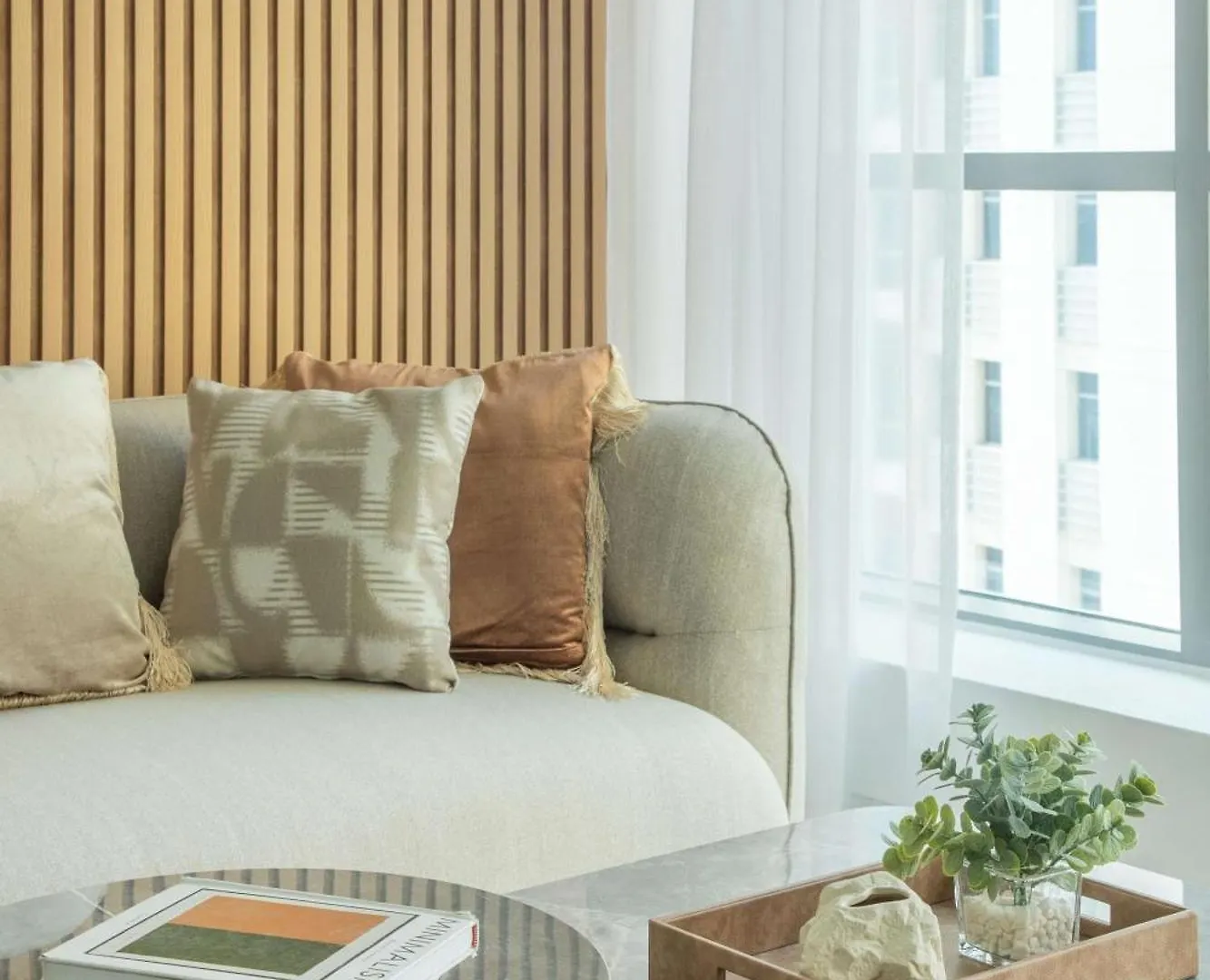 Frank Porter - The Point Tower Dubai Apartment